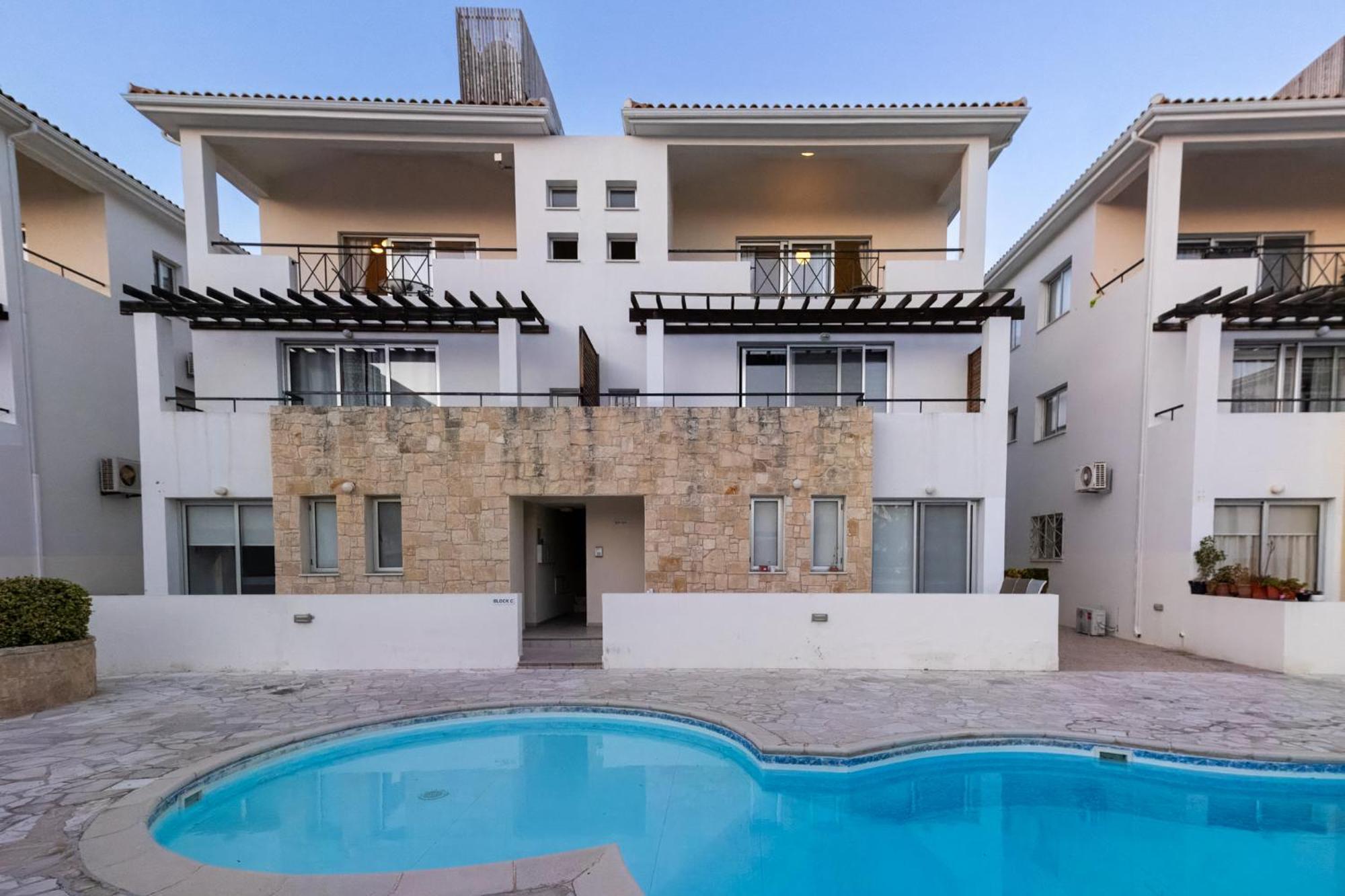 Nefeli Blue-Horizon 2B, Pool, Suites, Big Balconies Paphos Luaran gambar