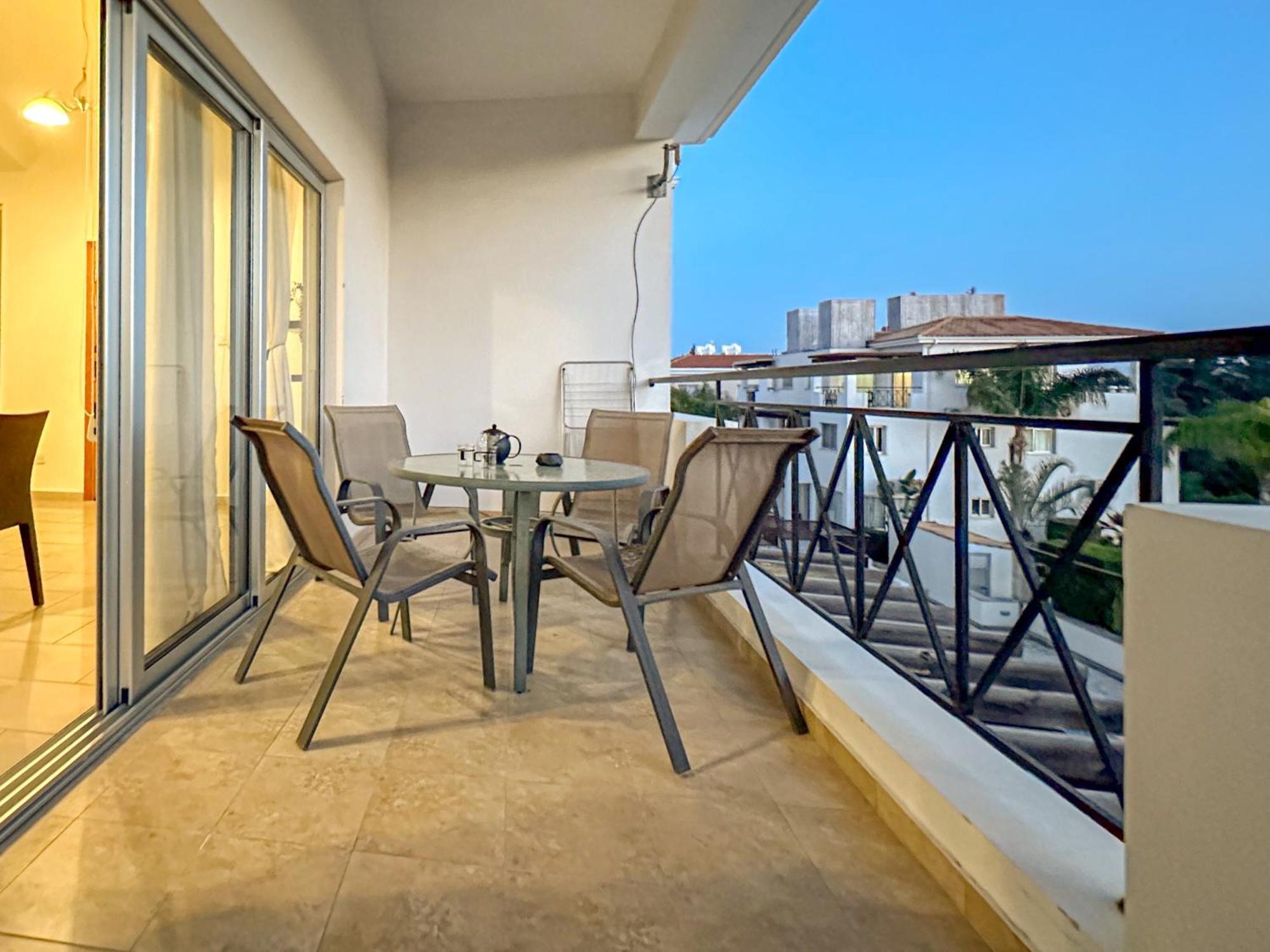 Nefeli Blue-Horizon 2B, Pool, Suites, Big Balconies Paphos Luaran gambar