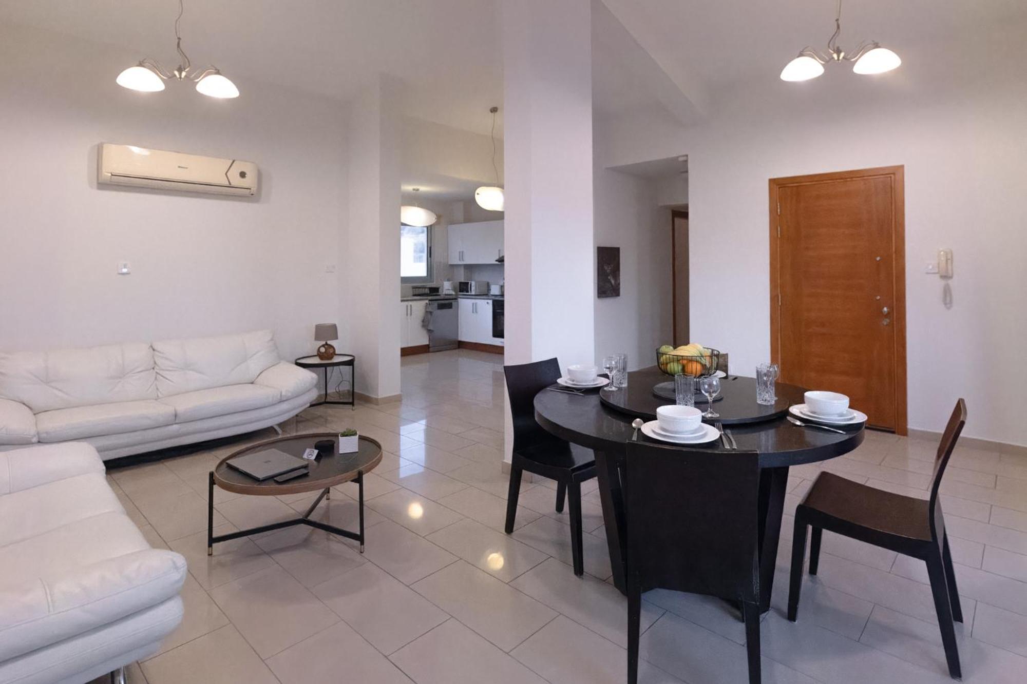 Nefeli Blue-Horizon 2B, Pool, Suites, Big Balconies Paphos Luaran gambar
