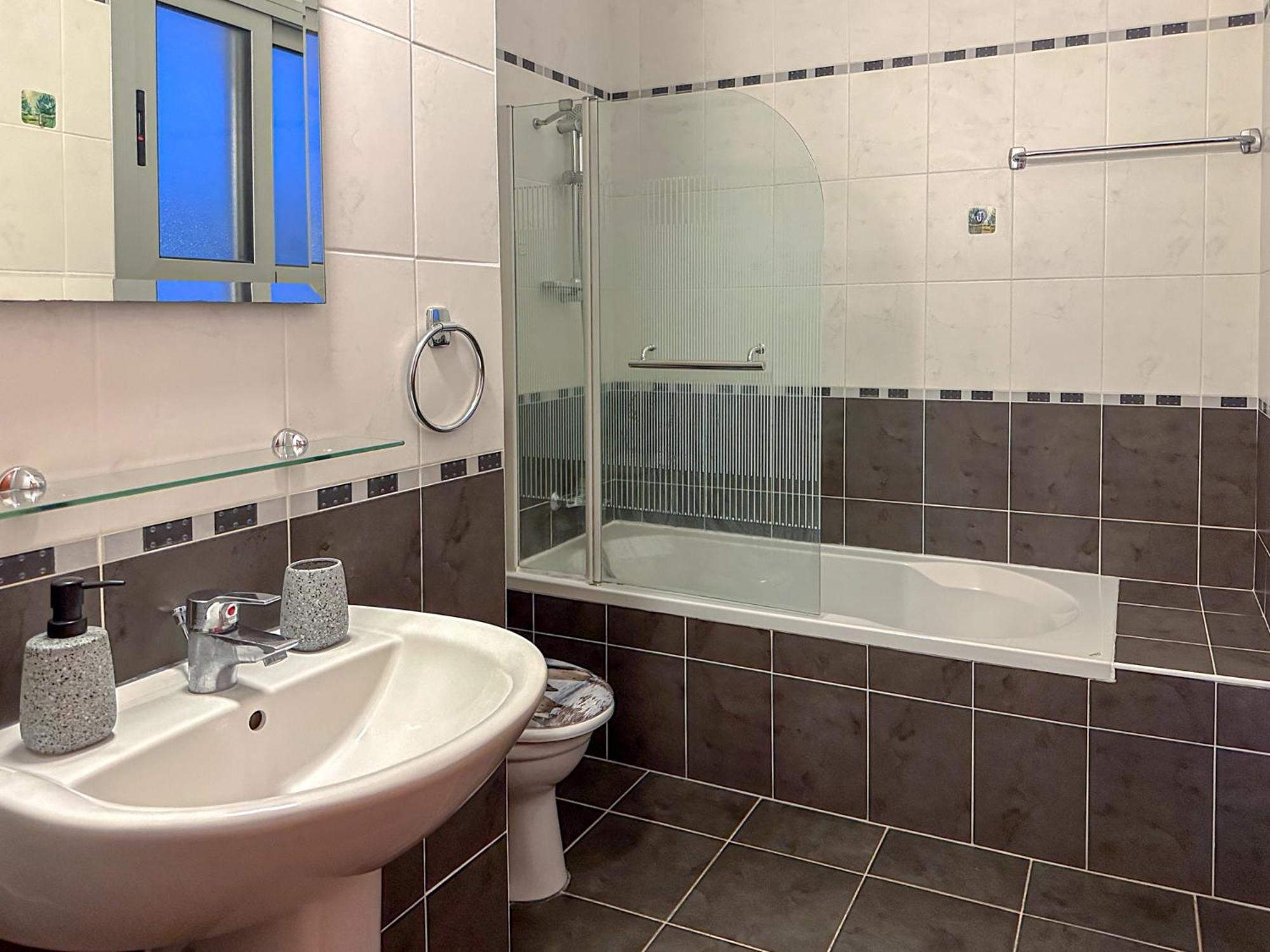 Nefeli Blue-Horizon 2B, Pool, Suites, Big Balconies Paphos Luaran gambar
